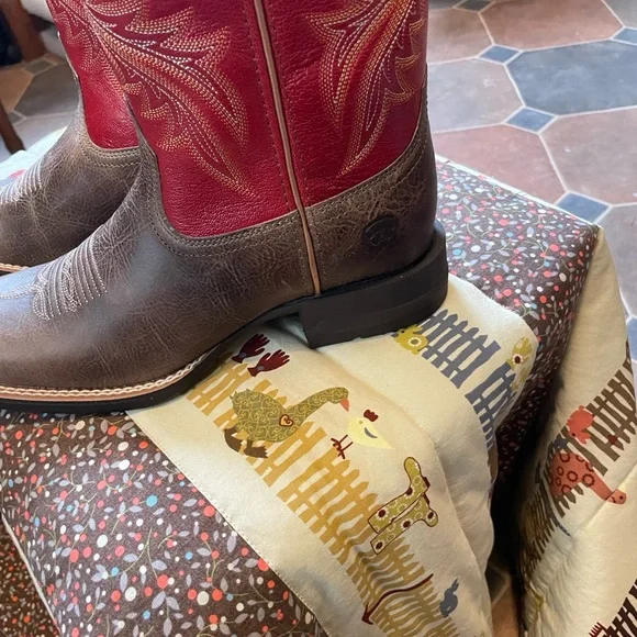 Ariat Red and Brown Heeled Boots - Picture 7 of 12